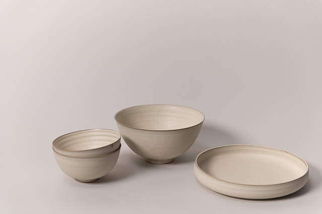Serving Bowl, Warm White - Image 3