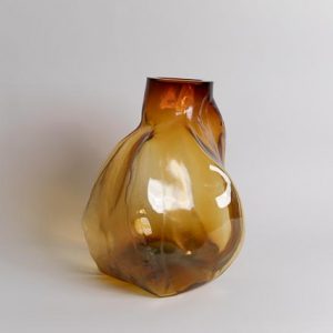 105 ltr Forms Vase, Amber
