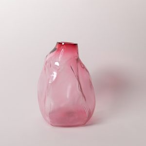 105 ltr Forms Vase, Fuchsia