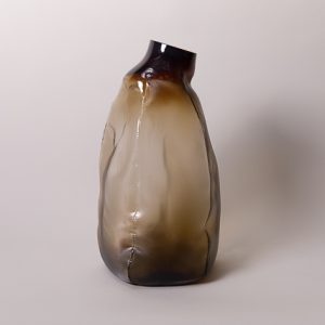 105 ltr Forms Vase, Olive Brown