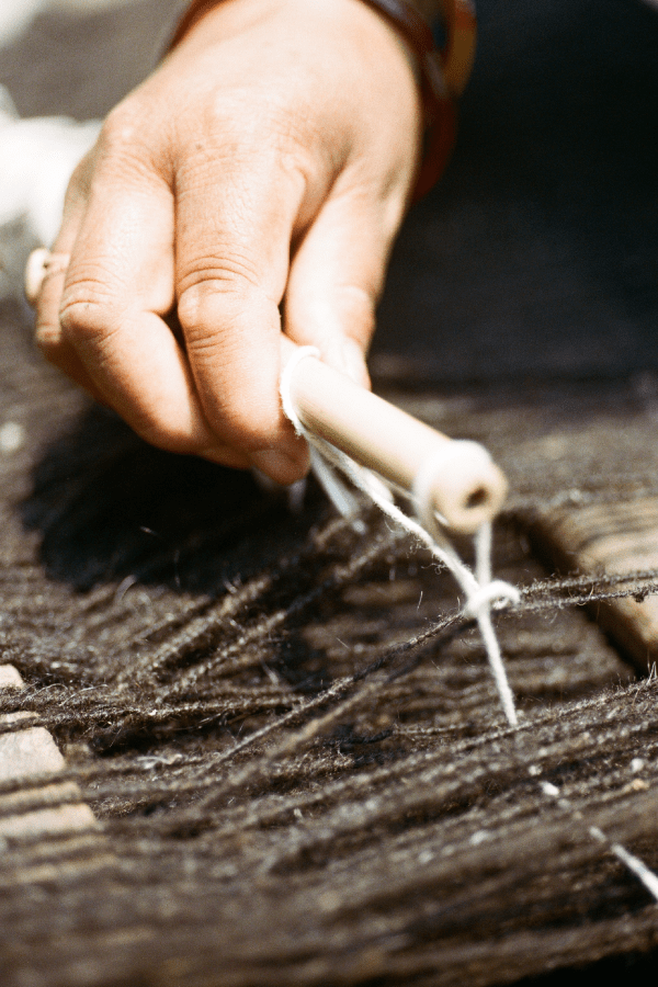 Daniel_costa_studio_makers_slider_weaver_600x900